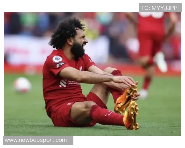 鲁尼谈利物浦领袖角色强调鼓励队友的重要性并回顾曼联热刺排名下滑经历