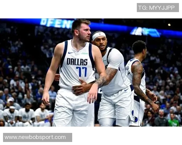 东契奇谈防守进步强调与队友沟通与参与的重要性 东契奇谈防守进步强调与队友沟通与参与的重要性