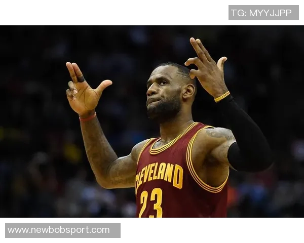 致敬昔日封面英雄詹姆斯LeBron23新配色重磅发布引发热议 致敬昔日封面英雄詹姆斯LeBron23新配色重磅发布引发热议