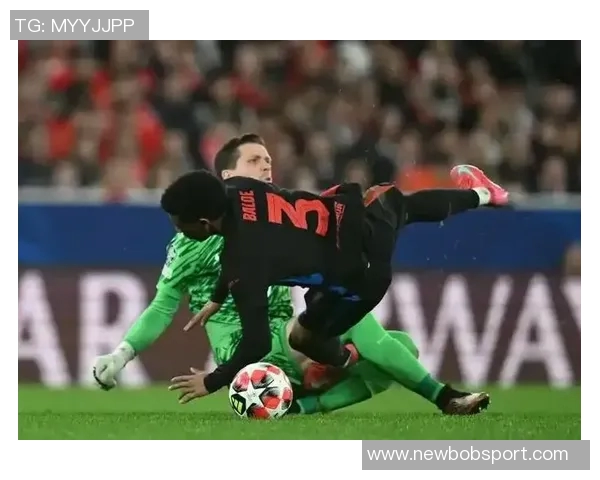 阿斯报导巴萨国王杯门将人选什琴斯尼或将首发特尔施特根缺阵已久